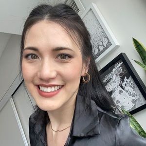 Meet your Posher, Darien